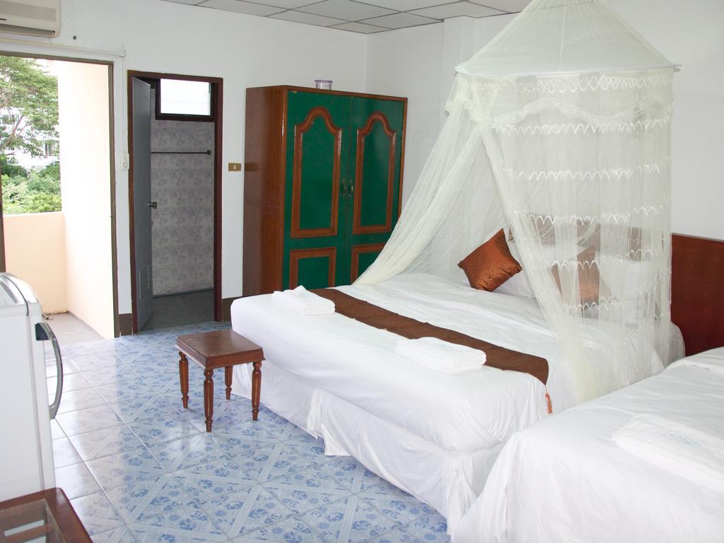 Palada Guesthouse HHQ Rum bild
